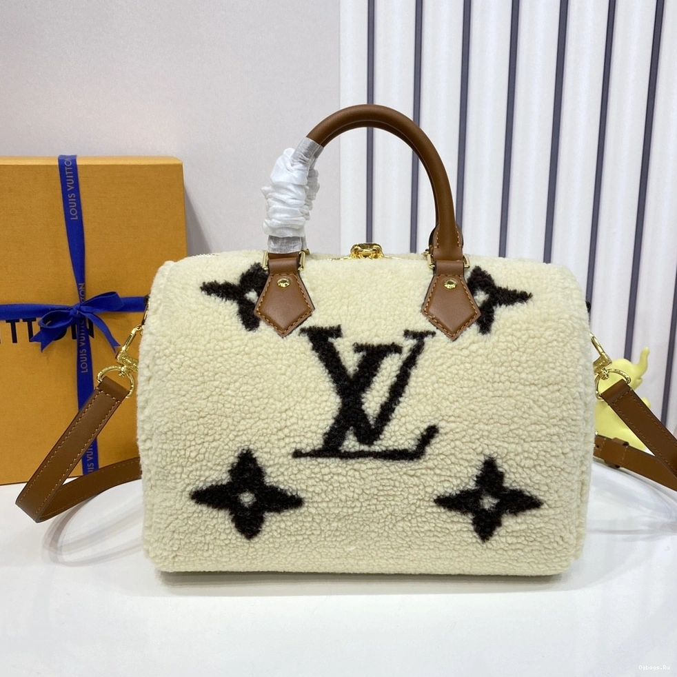 VUITTON SPEEDY BANDOULIÈRE 25 LOUIS 0405
